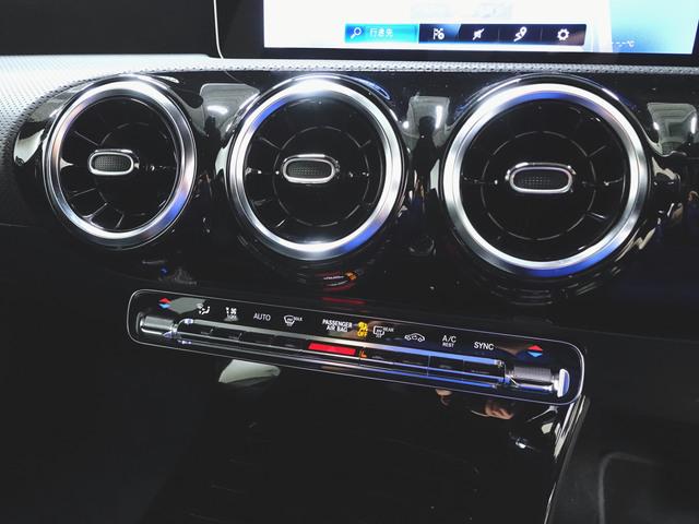 Aクラス A180 スタイル AMGライン レーダーセーフティーパッケージ ナビゲーションパッケージ シートヒーター パワーシート トランクスルー フロアマット コネクテッド機能 ナビ 音楽プレーヤー接続 Bluetooth接続 TV ETC(18枚目)
