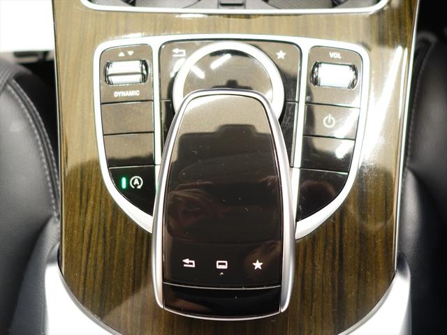 Ｃクラス Ｃ２２０　ｄ　アバンギャルド　ベーシックパッケージ　シートヒーター　パワーシート　トランクスルー　フロアマット　ナビ　ＣＤ　ミュージックサーバー　音楽プレーヤー接続　Ｂｌｕｅｔｏｏｔｈ接続　ＴＶ　ＤＶＤ再生　ＥＴＣ（24枚目）