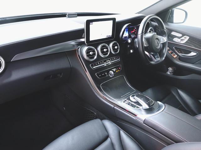 Ｃクラスステーションワゴン Ｃ２００　４マチック　ステーションワゴン　スポーツ　レーダーセーフティーパッケージ　シートヒーター　パワーシート　トランクスルー　フロアマット　コネクテッド機能　ナビ　ＣＤ　ミュージックサーバー　音楽プレーヤー接続　Ｂｌｕｅｔｏｏｔｈ接続　ＴＶ（11枚目）