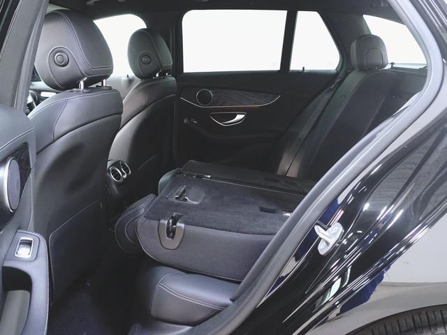 Ｃクラスステーションワゴン Ｃ２００　４マチック　ステーションワゴン　スポーツ　レーダーセーフティーパッケージ　シートヒーター　パワーシート　トランクスルー　フロアマット　コネクテッド機能　ナビ　ＣＤ　ミュージックサーバー　音楽プレーヤー接続　Ｂｌｕｅｔｏｏｔｈ接続　ＴＶ（30枚目）