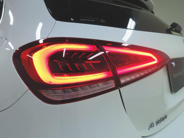 Aクラス A180 スタイル AMGライン AMGレザーエクスクルーシブパッケージ レーダーセーフティーパッケージ アドバンスドパッケージ ナビゲーションパッケージ シートヒーター パワーシート トランクスルー フロアマット コネクテッド機能(5枚目)