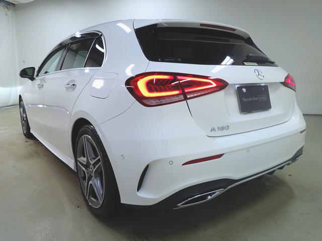 Aクラス A180 スタイル AMGライン AMGレザーエクスクルーシブパッケージ レーダーセーフティーパッケージ アドバンスドパッケージ ナビゲーションパッケージ シートヒーター パワーシート トランクスルー フロアマット コネクテッド機能(6枚目)