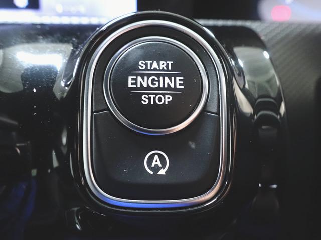 Aクラス A180 スタイル AMGライン AMGレザーエクスクルーシブパッケージ レーダーセーフティーパッケージ アドバンスドパッケージ ナビゲーションパッケージ シートヒーター パワーシート トランクスルー フロアマット コネクテッド機能(15枚目)