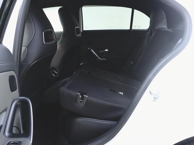 Aクラス A180 スタイル AMGライン AMGレザーエクスクルーシブパッケージ レーダーセーフティーパッケージ アドバンスドパッケージ ナビゲーションパッケージ シートヒーター パワーシート トランクスルー フロアマット コネクテッド機能(29枚目)