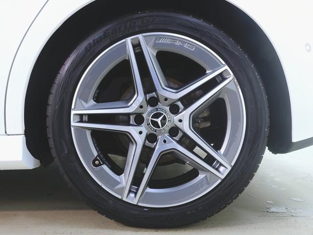 Aクラス A180 スタイル AMGライン AMGレザーエクスクルーシブパッケージ レーダーセーフティーパッケージ アドバンスドパッケージ ナビゲーションパッケージ シートヒーター パワーシート トランクスルー フロアマット コネクテッド機能(33枚目)