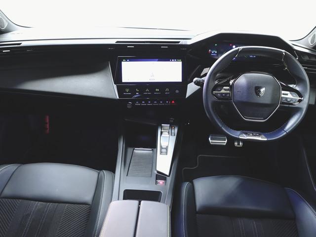 408 GT シートヒーター パワーシート トランクスルー フロアマット ナビ 音楽プレーヤー接続 Bluetooth接続 ETC LEDヘッドライト 電動リアゲート 全周囲カメラ フロントカメラ サイドカメラ(11枚目)