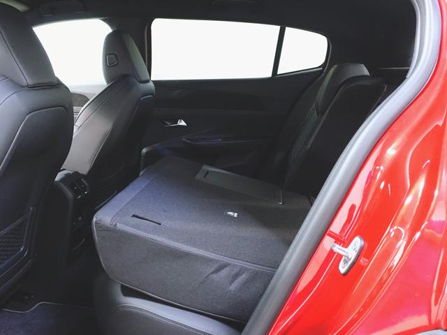 408 GT シートヒーター パワーシート トランクスルー フロアマット ナビ 音楽プレーヤー接続 Bluetooth接続 ETC LEDヘッドライト 電動リアゲート 全周囲カメラ フロントカメラ サイドカメラ(28枚目)