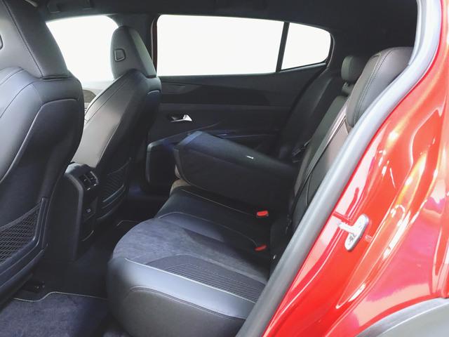 408 GT シートヒーター パワーシート トランクスルー フロアマット ナビ 音楽プレーヤー接続 Bluetooth接続 ETC LEDヘッドライト 電動リアゲート 全周囲カメラ フロントカメラ サイドカメラ(31枚目)