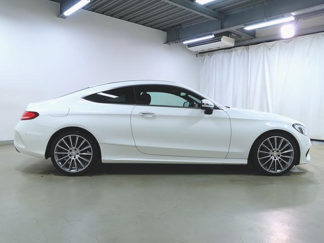 Cクラス C180 クーペ スポーツプラス シートヒーター パワーシート トランクスルー フロアマット ナビ CD ミュージックサーバー 音楽プレーヤー接続 Bluetooth接続 TV DVD再生 ETC LEDヘッドライト バックモニター(8枚目)