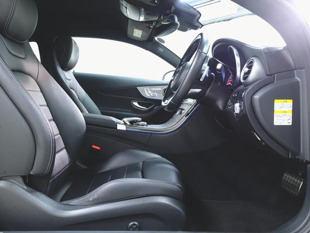 Cクラス C180 クーペ スポーツプラス シートヒーター パワーシート トランクスルー フロアマット ナビ CD ミュージックサーバー 音楽プレーヤー接続 Bluetooth接続 TV DVD再生 ETC LEDヘッドライト バックモニター(24枚目)