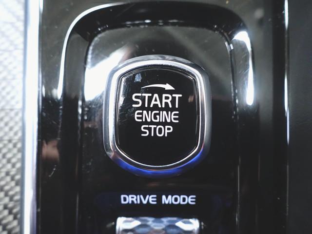 V90 T6 AWD Rデザイン シートヒーター パワーシート トランクスルー フロアマット ナビ CD 音楽プレーヤー接続 Bluetooth接続 TV ETC サンルーフ・ガラスルーフ LEDヘッドライト 電動リアゲート(15枚目)