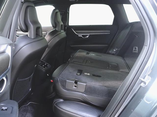 V90 T6 AWD Rデザイン シートヒーター パワーシート トランクスルー フロアマット ナビ CD 音楽プレーヤー接続 Bluetooth接続 TV ETC サンルーフ・ガラスルーフ LEDヘッドライト 電動リアゲート(30枚目)