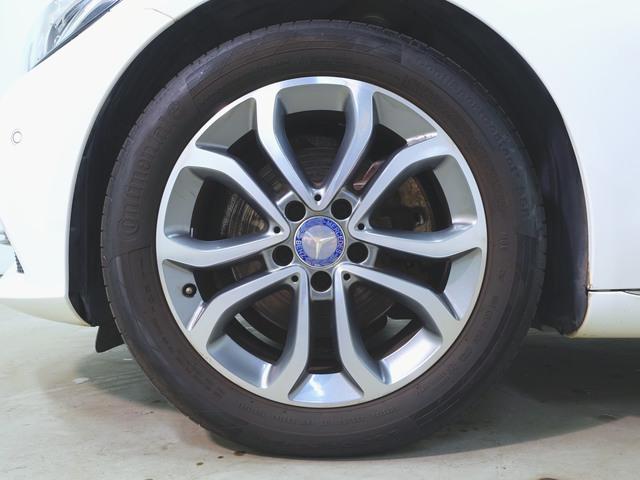 Ｃクラス Ｃ２００　アバンギャルド　ベーシックパッケージ　シートヒーター　パワーシート　トランクスルー　フロアマット　ナビ　ＣＤ　ミュージックサーバー　音楽プレーヤー接続　Ｂｌｕｅｔｏｏｔｈ接続　ＴＶ　ＤＶＤ再生　ＥＴＣ（34枚目）
