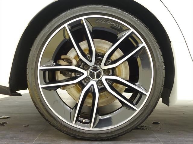 ＣＬＳクラス ＣＬＳ５３　４マチック＋　シートヒーター　シートエアコン　パワーシート　トランクスルー　フロアマット　コネクテッド機能　ナビ　音楽プレーヤー接続　Ｂｌｕｅｔｏｏｔｈ接続　ＴＶ　ＥＴＣ　サンルーフ・ガラスルーフ（9枚目）