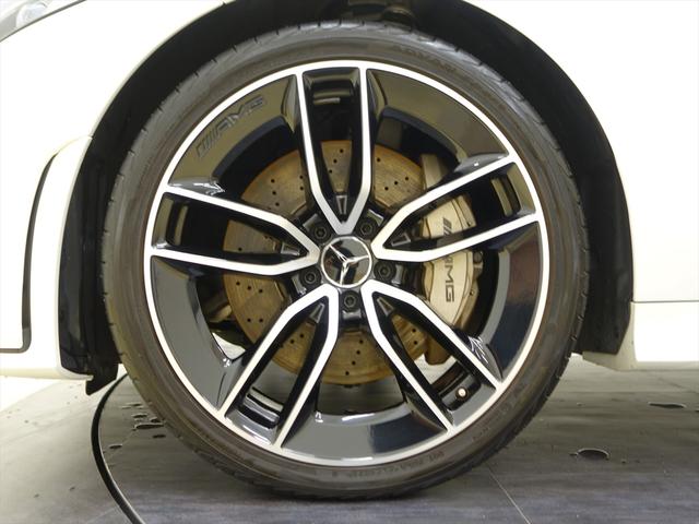 ＣＬＳクラス ＣＬＳ５３　４マチック＋　シートヒーター　シートエアコン　パワーシート　トランクスルー　フロアマット　コネクテッド機能　ナビ　音楽プレーヤー接続　Ｂｌｕｅｔｏｏｔｈ接続　ＴＶ　ＥＴＣ　サンルーフ・ガラスルーフ（10枚目）