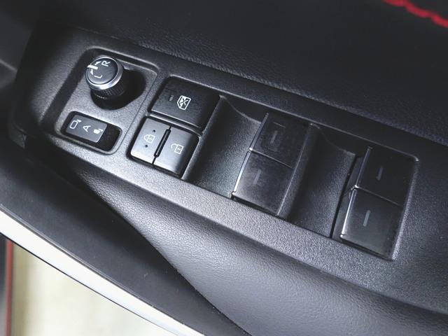 カローラスポーツ ハイブリッド　ＧＺ　トランクスルー　フロアマット　ナビ　ＣＤ　音楽プレーヤー接続　Ｂｌｕｅｔｏｏｔｈ接続　ＴＶ　ＤＶＤ再生　ＥＴＣ　ＬＥＤヘッドライト　バックモニター　盗難防止　衝突被害軽減ブレーキ　横滑り防止装置（23枚目）