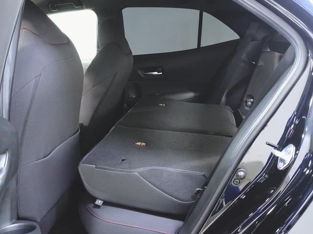 カローラスポーツ ハイブリッド　ＧＺ　トランクスルー　フロアマット　ナビ　ＣＤ　音楽プレーヤー接続　Ｂｌｕｅｔｏｏｔｈ接続　ＴＶ　ＤＶＤ再生　ＥＴＣ　ＬＥＤヘッドライト　バックモニター　盗難防止　衝突被害軽減ブレーキ　横滑り防止装置（31枚目）