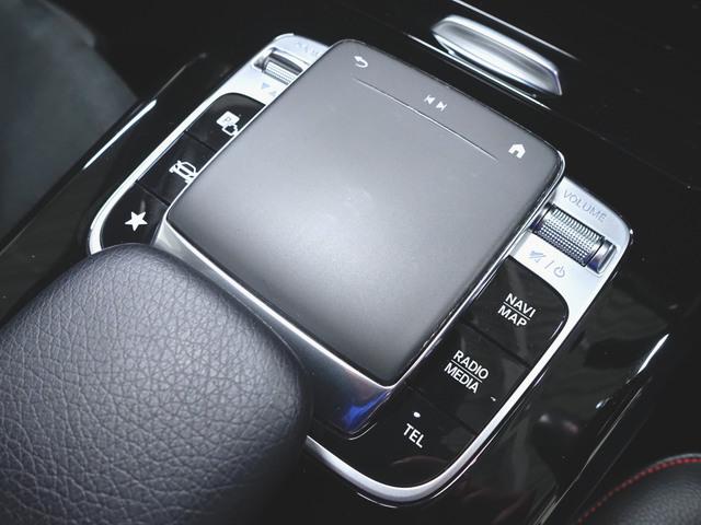 Aクラス A180 スタイル AMGライン レーダーセーフティーパッケージ ナビゲーションパッケージ シートヒーター パワーシート トランクスルー コネクテッド機能 ナビ 音楽プレーヤー接続 Bluetooth接続 TV ETC(19枚目)