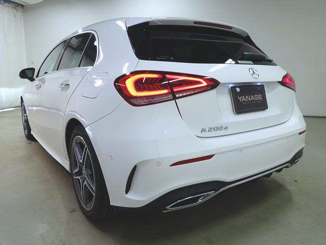 Aクラス A200 d AMGラインパッケージ AMGレザーエクスクルーシブパッケージ アドバンスドパッケージ シートヒーター パワーシート トランクスルー フロアマット コネクテッド機能 ナビ 音楽プレーヤー接続(6枚目)