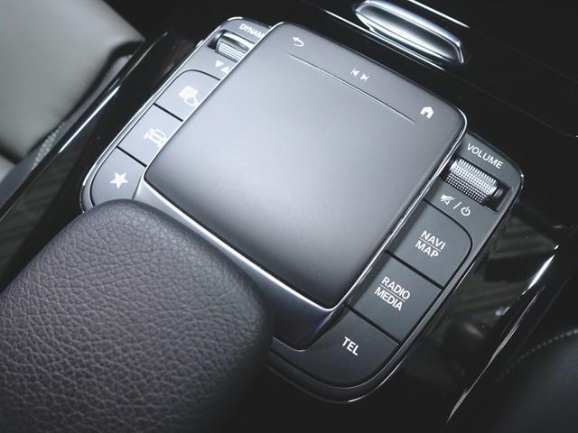 Aクラス A200 d AMGラインパッケージ AMGレザーエクスクルーシブパッケージ アドバンスドパッケージ シートヒーター パワーシート トランクスルー フロアマット コネクテッド機能 ナビ 音楽プレーヤー接続(19枚目)