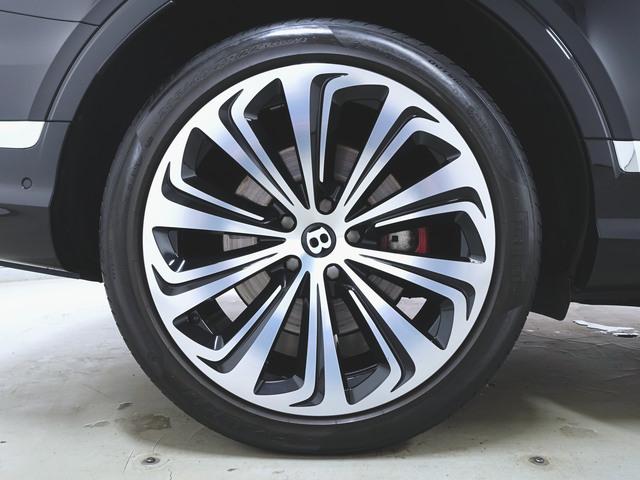 ベンテイガ ハイブリッド アズール シートヒーター シートエアコン パワーシート トランクスルー フロアマット ナビ 音楽プレーヤー接続 Bluetooth接続 ETC サンルーフ・ガラスルーフ LEDヘッドライト 電動リアゲート(39枚目)