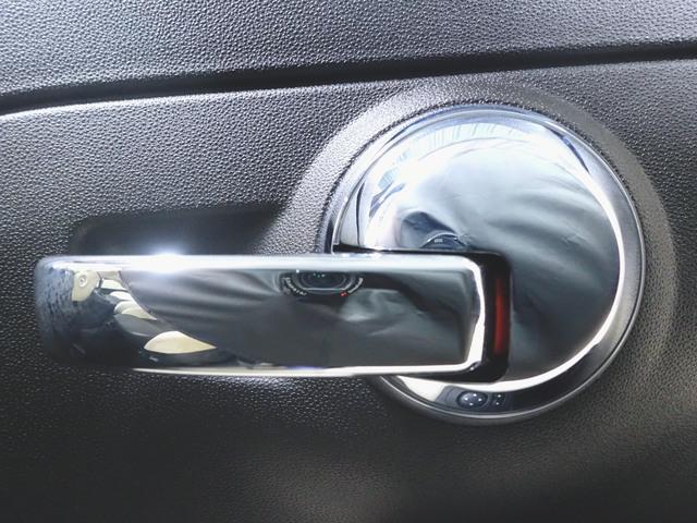 ５００ ツインエア　ドルチェヴィータ　トランクスルー　フロアマット　音楽プレーヤー接続　Ｂｌｕｅｔｏｏｔｈ接続　ＥＴＣ　サンルーフ・ガラスルーフ　盗難防止　横滑り防止装置　クルーズコントロール　定期点検記録簿（18枚目）