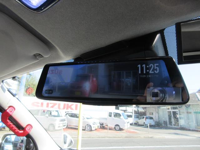 ハイエースワゴン GL キャプテンシート4脚/BIGX11インチナビ/フリップダウンモニター/UIリアスタビ/BLITZマフラー/コブラボンネット/F、左S、Rカメラ/デジタルインナーミラー/スロコン/クルコン/パドルシフト(31枚目)