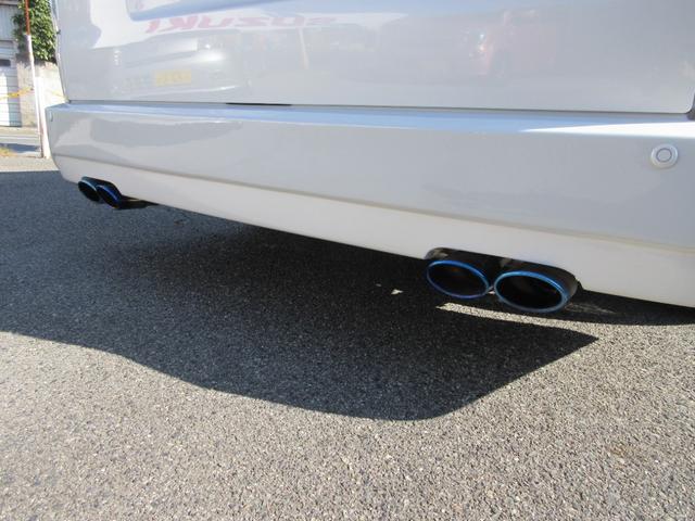 ハイエースワゴン GL キャプテンシート4脚/BIGX11インチナビ/フリップダウンモニター/UIリアスタビ/BLITZマフラー/コブラボンネット/F、左S、Rカメラ/デジタルインナーミラー/スロコン/クルコン/パドルシフト(54枚目)