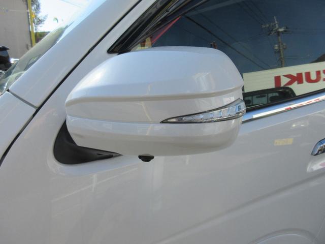 ハイエースワゴン GL キャプテンシート4脚/BIGX11インチナビ/フリップダウンモニター/UIリアスタビ/BLITZマフラー/コブラボンネット/F、左S、Rカメラ/デジタルインナーミラー/スロコン/クルコン/パドルシフト(61枚目)