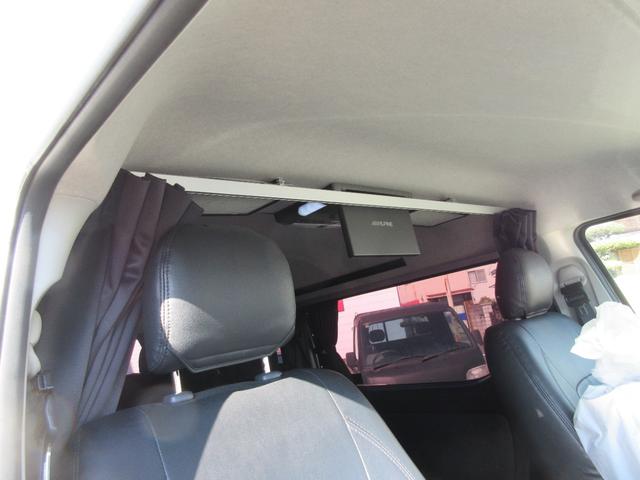 ハイエースワゴン GL キャプテンシート4脚/BIGX11インチナビ/フリップダウンモニター/UIリアスタビ/BLITZマフラー/コブラボンネット/F、左S、Rカメラ/デジタルインナーミラー/スロコン/クルコン/パドルシフト(79枚目)