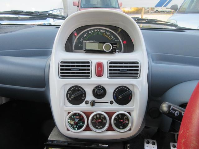 ツイン ガソリンA ターボエンジン載せ替え/5速マニュアル/ローダウン/14インチアルミ/タコメーター/フルセグ/DVD再生(19枚目)