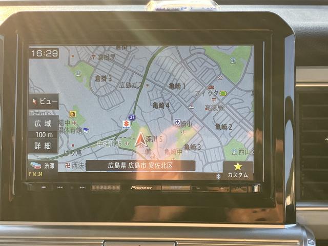 クロスビー ＨＹＢＲＩＤ　ＭＺ　２ＷＤ　ブラックシルバー２トン　デュアルセンサーブレーキサポート　全方位カメラ付きナビ（10枚目）