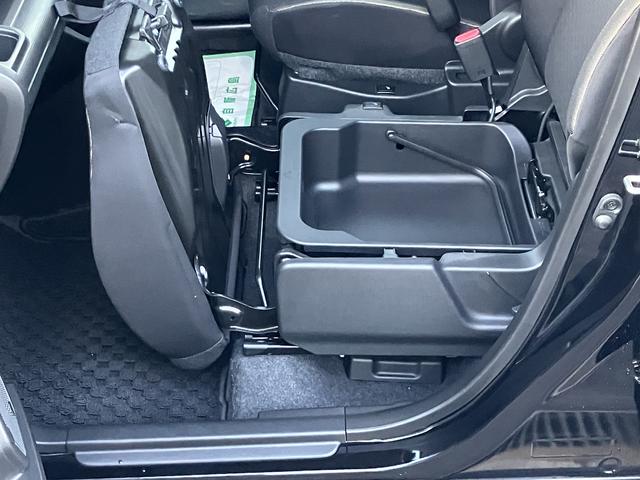 クロスビー ＨＹＢＲＩＤ　ＭＺ　２ＷＤ　ブラックシルバー２トン　デュアルセンサーブレーキサポート　全方位カメラ付きナビ（39枚目）