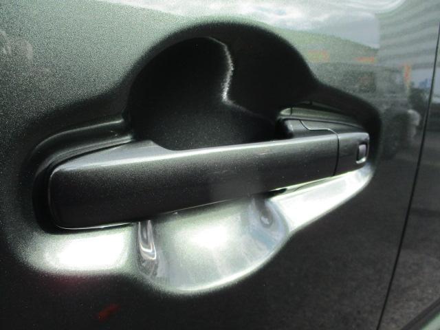 ハスラー ＨＹＢＲＩＤ　Ｇ　全方位カメラ付ナビ　オートライト　Ｂｌｕｅｔｏｏｔｈ　純正ナビ　プッシュスタート　シートヒーター　オートエアコン　ＥＴＣ　スズキセーフティーサポート　衝突被害軽減システム　アイドリングストップ　横滑り防止機能（33枚目）