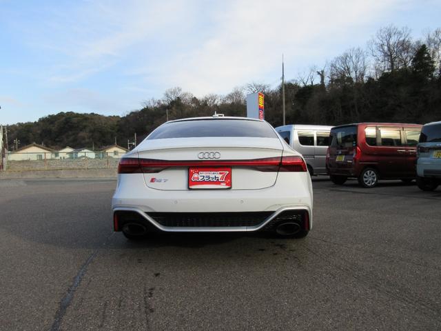 アウディ ＲＳ７スポーツバック