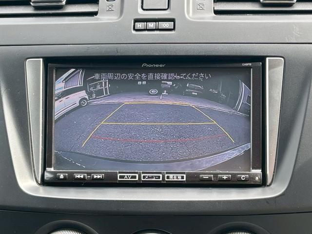 プレマシー ２０Ｃ　４ＷＤ　７人乗り　左側電動スライドドア　ＥＴＣ　ナビ　バックカメラ　フルセグＴＶ　Ｂｌｕｅｔｏｏｔｈ　ＣＤ　ＤＶＤ　オートエアコン　キーレスエントリー　電動格納ミラー　ＡＷ１５インチ　３列シート（10枚目）