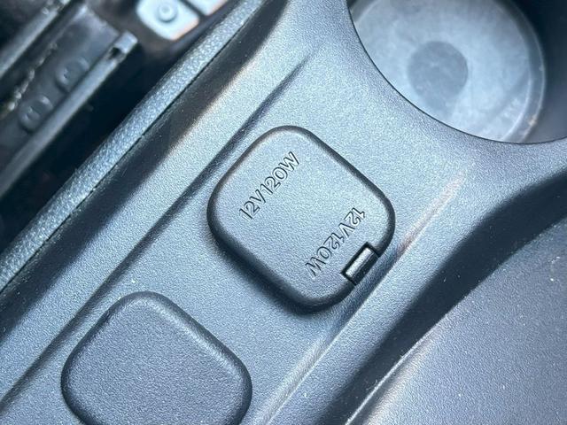 デミオ 13C-V スマートエディションII ETC ナビ TV CD キーレスエントリー 電動格納ミラー AW16インチ ABS エアコン パワーステアリング パワーウィンドウ 運転席・助手席エアバック 衝突安全ボディ(15枚目)