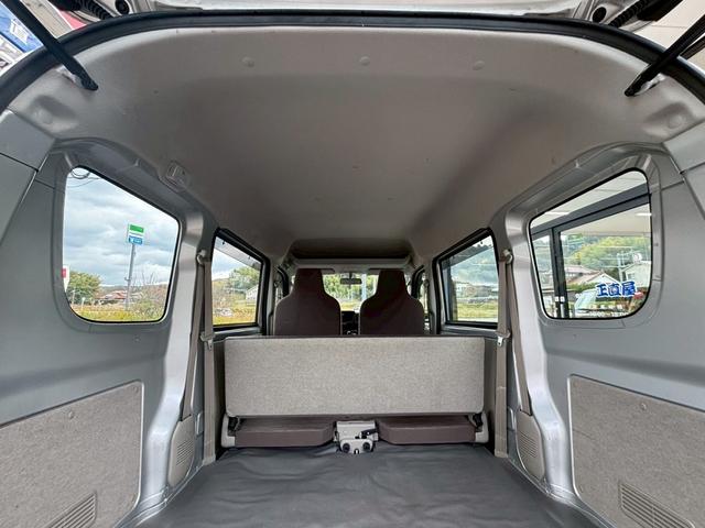 エブリイ ＰＡ　４ＷＤ　ハイルーフ　５速ＭＴ　ルーフキャリア　両側スライドドア　ＡＭ／ＦＭラジオ　ＡＢＳ　エアコン　パワーステアリング　運転席・助手席エアバック　衝突安全ボディ（26枚目）