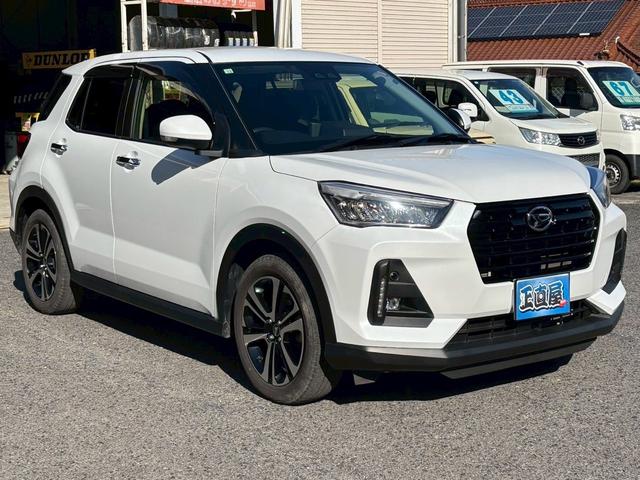 ロッキー Ｇ　４ＷＤ　衝突被害軽減システム　レーンアシスト　ＥＴＣ　ナビ　バックカメラ　フルセグＴＶ　Ｂｌｕｅｔｏｏｔｈ　ＣＤ　ＤＶＤ　ＬＥＤヘッドライト　ＡＷ１７インチ　クルコン　シートヒーター　サイドカーテン（3枚目）