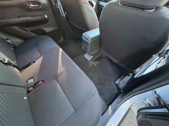 ロッキー Ｇ　４ＷＤ　衝突被害軽減システム　レーンアシスト　ＥＴＣ　ナビ　バックカメラ　フルセグＴＶ　Ｂｌｕｅｔｏｏｔｈ　ＣＤ　ＤＶＤ　ＬＥＤヘッドライト　ＡＷ１７インチ　クルコン　シートヒーター　サイドカーテン（30枚目）