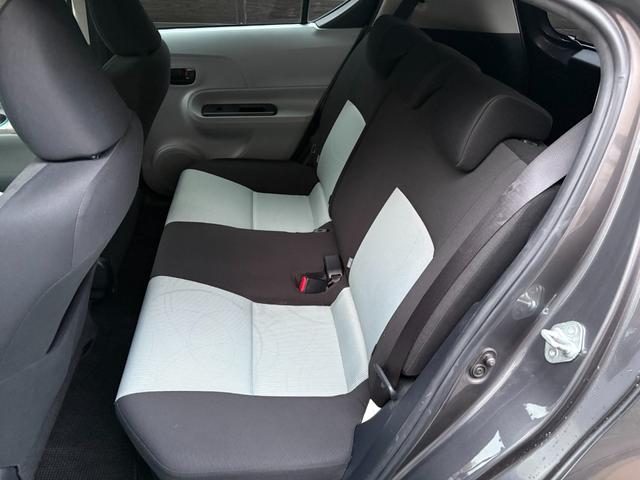 アクア Ｓ　トヨタ純正エアロ　ナビ　フルセグテレビ　ＥＴＣ　社外アルミ　ホイール　スタットレスタイヤ別有（8枚目）