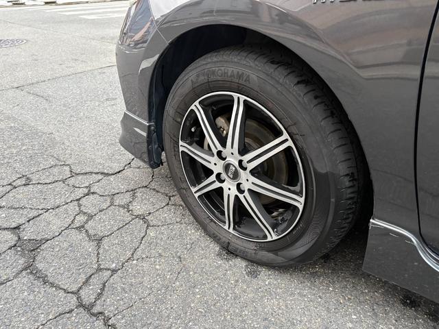 アクア Ｓ　トヨタ純正エアロ　ナビ　フルセグテレビ　ＥＴＣ　社外アルミ　ホイール　スタットレスタイヤ別有（12枚目）