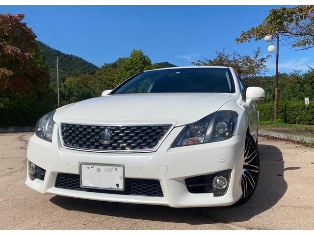 クラウン アスリート　車高調　クリアランスソナー　オートクルーズコントロール　バックカメラ　ナビ　ＴＶ　アルミホイール　オートライト　ＨＩＤ　サンルーフ　ＡＴ　スマートキー　電動格納ミラー　盗難防止システム　パワーシート（2枚目）