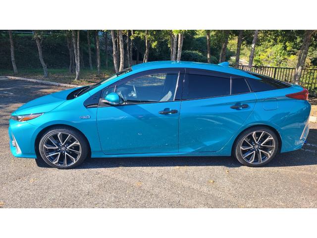 TOYOTA PRIUS PHV S
