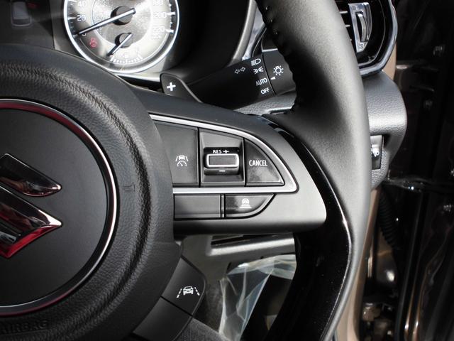 �A�N�Z���𓥂܂Ȃ��Ă��ݒ肵�����x�ő��s�\�ȃI�[�g�N���[�Y�R���g���[���𑕔����Ă��܂��I�����O�h���C�u�ł��^�]���y�ɂȂ�܂��B�u���[�L��V�t�g����ł������\�ł��I