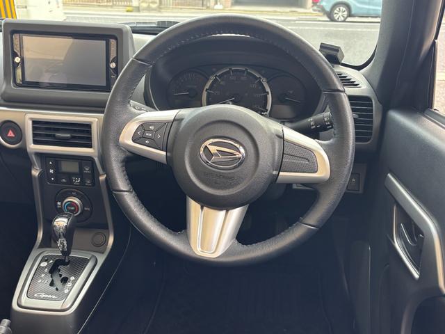 コペン セロ AAC/PS/PW/エアバック/スマートキー/電動開閉式ルーフ/アイドリングストップ/LEDヘッドライト/シートヒーター/社外ナビ/TV/バックカメラ/ETC/ドライブレコーダー/(11枚目)