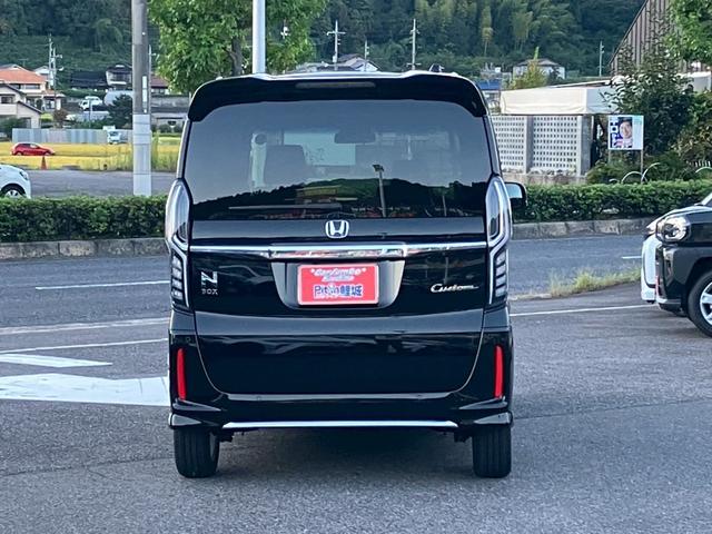 Ｎ－ＢＯＸカスタム Ｌターボ　ホンダセンシング　社外ナビ　ハーフレザーシート　純正アルミホイール　両側パワースライドドア　ＬＥＤヘッドライト　ＥＴＣ　バックカメラ（8枚目）