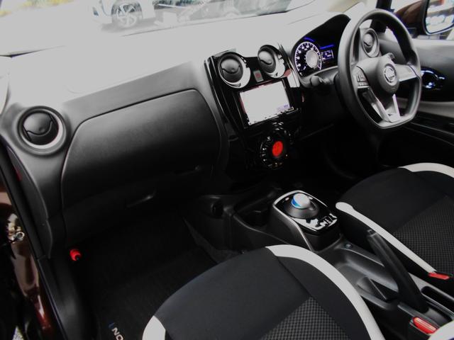 ノート ｅ－パワー　Ｘ　アルパインナビ＆地ＴＶ　純正ドライブレコーダー　ＰＵＳＨキーレス（18枚目）