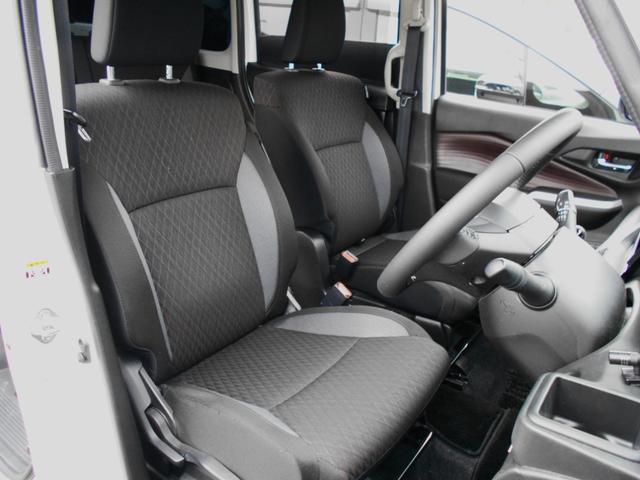 ソリオバンディット ハイブリッドＭＶ　両面電動スライドドア　ＰＵＳＨキーレス　安全ブレーキ　ＬＥＤライト　シートヒーター　オートエアコン　ステアリングスイッチ　純正アルミ（10枚目）