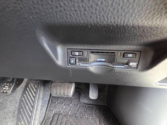 シエンタ ハイブリッドＺ　純正ナビ　フルセグ　全方位カメラ　純正ドラレコ　両側Ｐスライドドア　スマートキーオートクルーズ　クリアランスソナー　セーフティセンス　ＬＥＤライト　ステアリングヒーター　シートヒーター（21枚目）